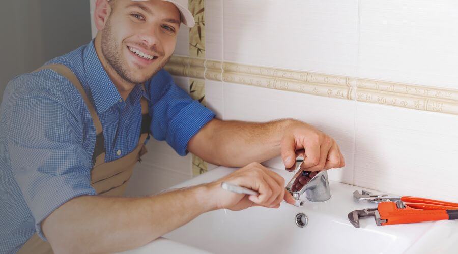 Kitchen Faucet Repair Service in Williamsburg, MO