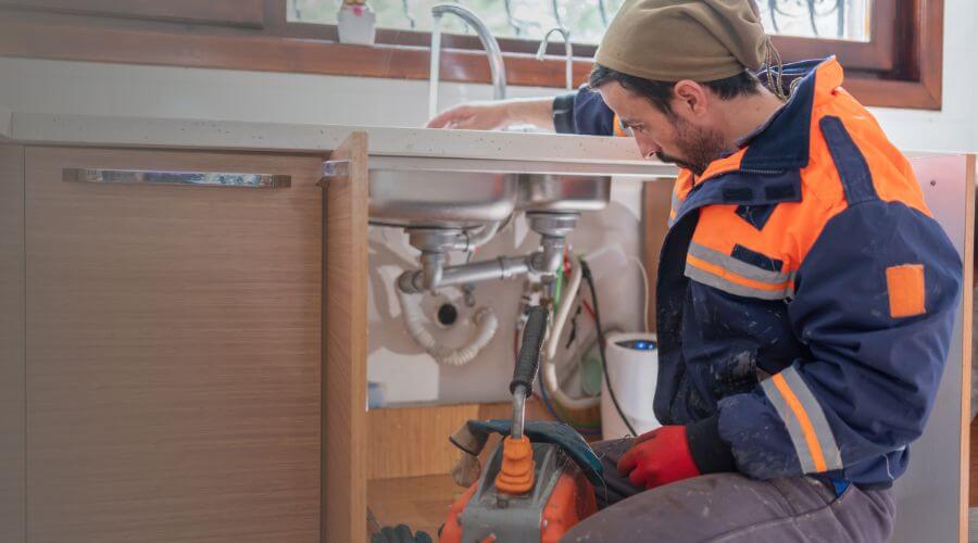 Professional Leak Detection Services in Williamsburg, MO
